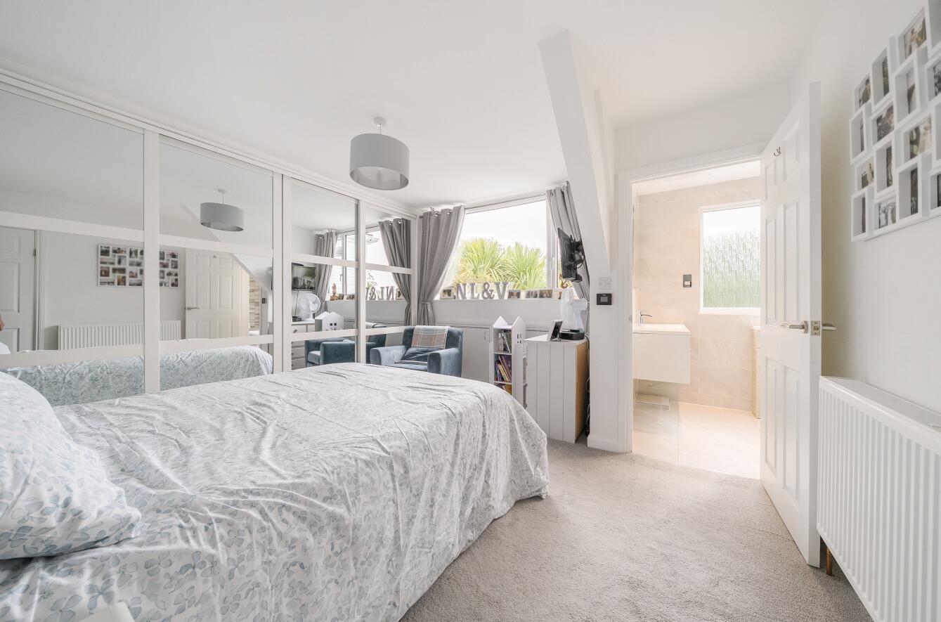 Pen Y Fro, Dunvant, Swansea, SA2 7TR